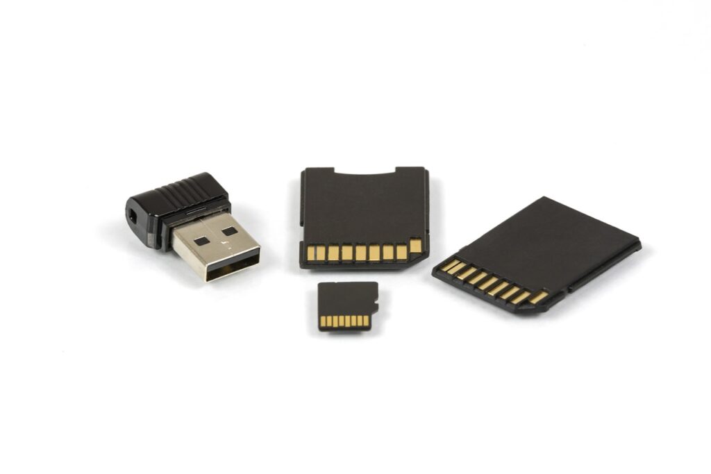 digital data carriers, storage, usb-1444798.jpg